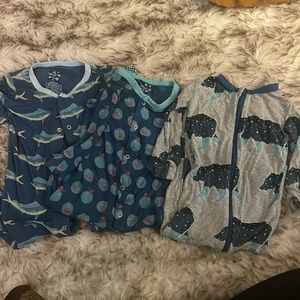 3 pairs 18-24 footie lot